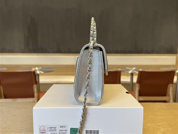 2026127215014425 560